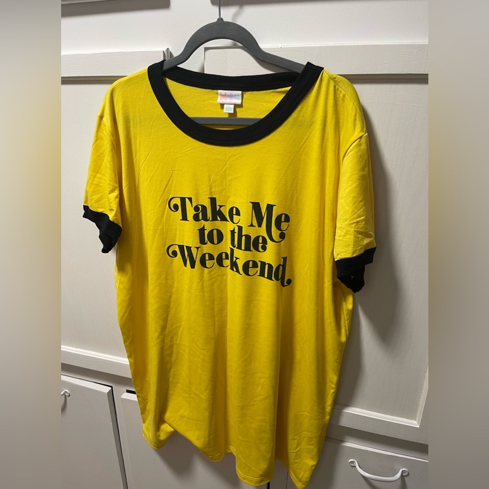 Take me to the weekend tee